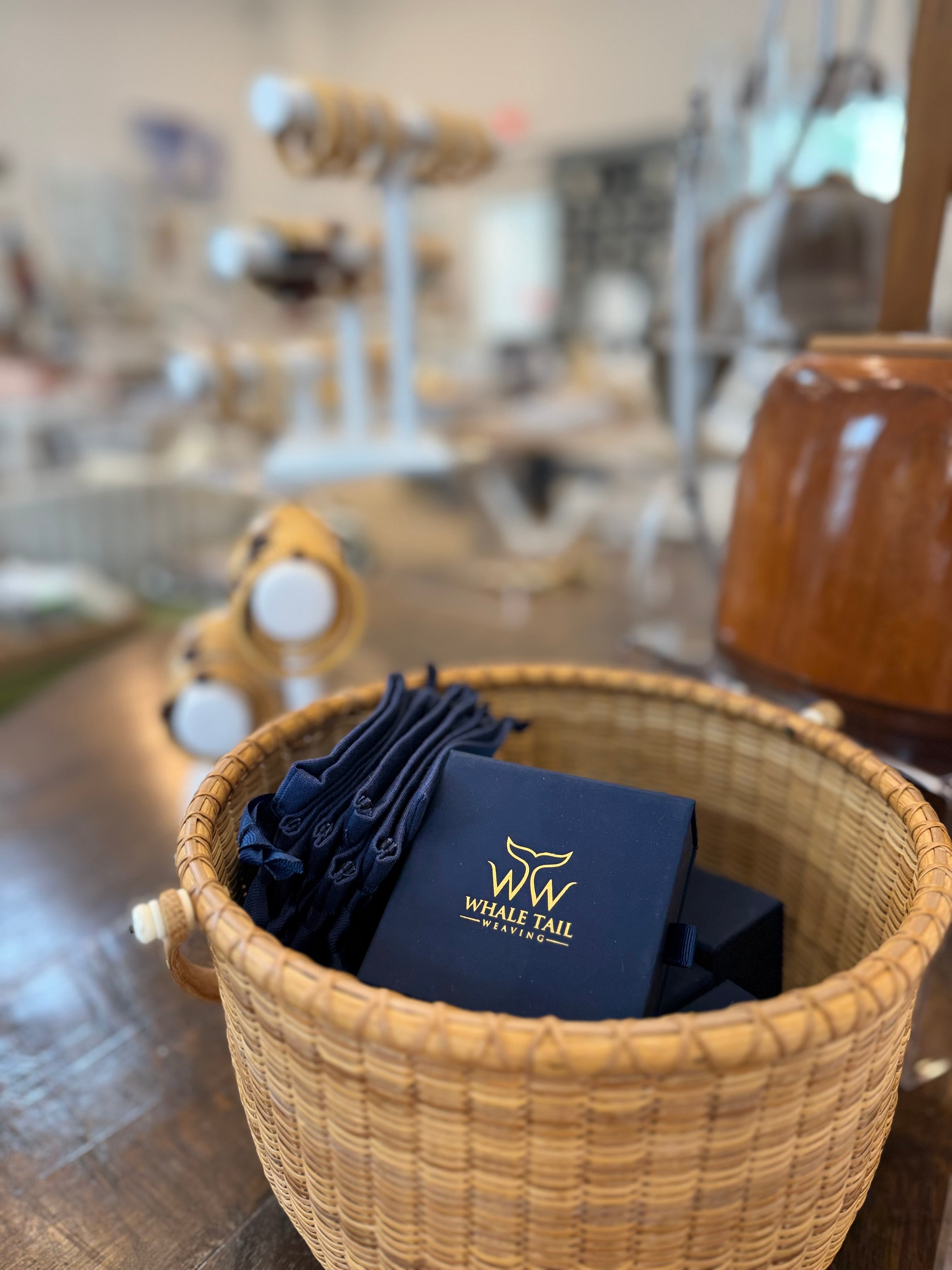 The Art of Hostess Gifts: Personal, Thoughtful & Just Right